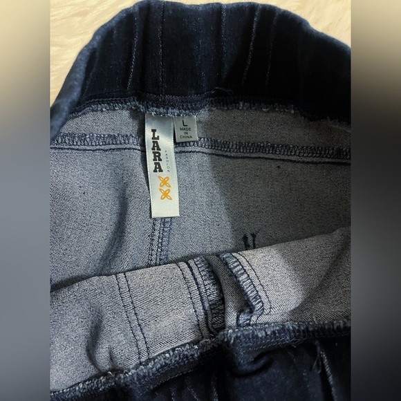 Lara Distressed Dark Denim Slide On High Rise Jeans Size L - Picture 2 of 5